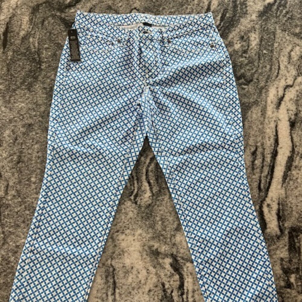 London Jean Blue Floral‎ Size 6